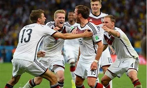 身临其境！德国足球在线直播让你身临其境感受赛场激情！