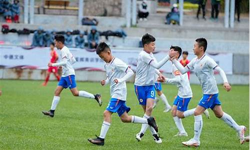 未来可期：中国足球小将的梦想与展望(中国足球小将现状)